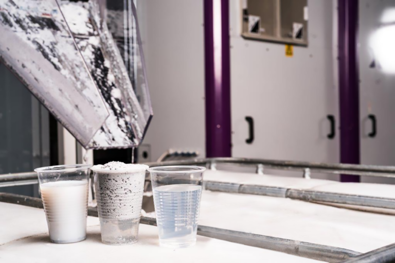 Axolot water samples showing seperated waste and purified water