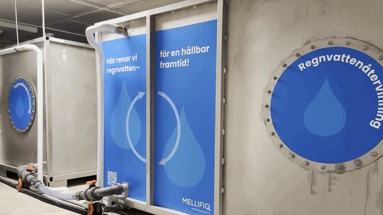 Feedwater tanks with rainwater