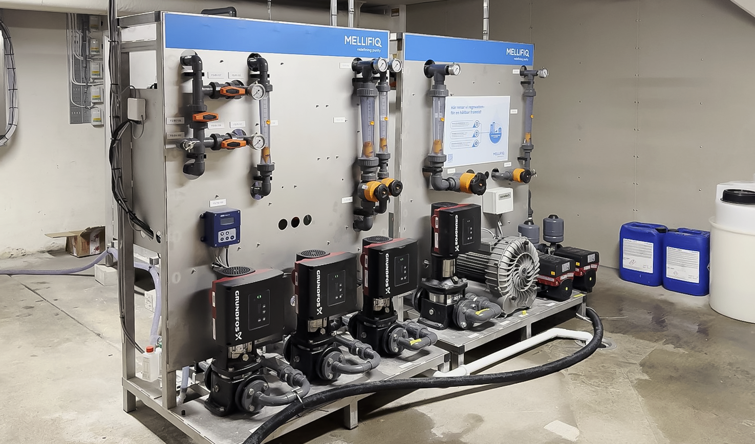 Station with pumping solutions, flow meters and water quality in-line sensors